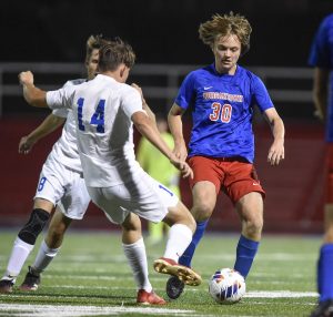 Morgantown boys soccer fall to Woodrow Wilson 1-0 in back and forth battle
